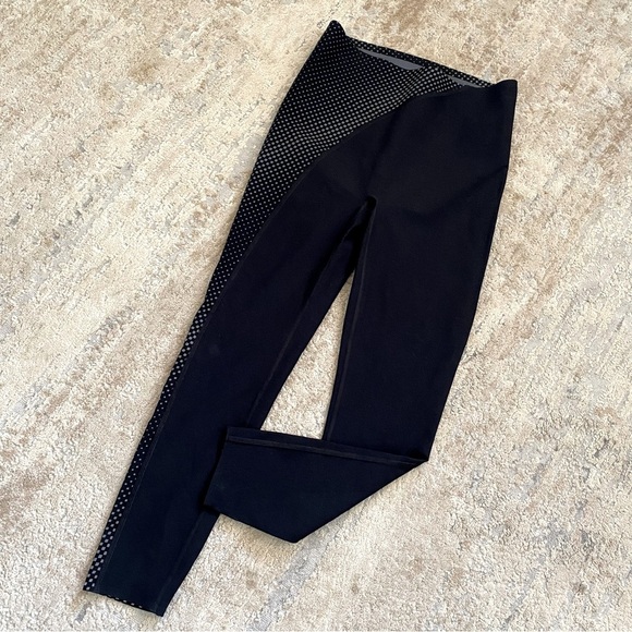 Spanx Leggings Workout yoga Pants Every Wear Reflective Gym Compression Black: S - Picture 2 of 11